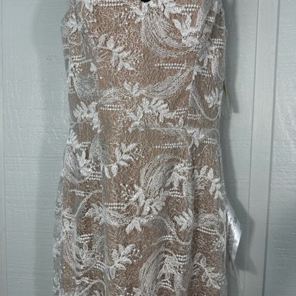 Dress the Population Women’s Giovanna Lace Spaghetti Strap Dress Size Medium NWT - Picture 5 of 13